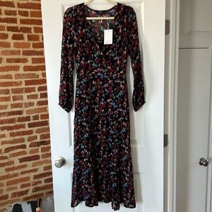 & Other Stories VNeck Long Sleeve Floral Dress -Size 4 NEW W/ TAGS-NEVER WORN